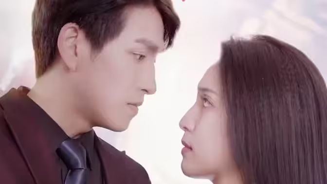 分手后閃婚了男?？偛?全集)